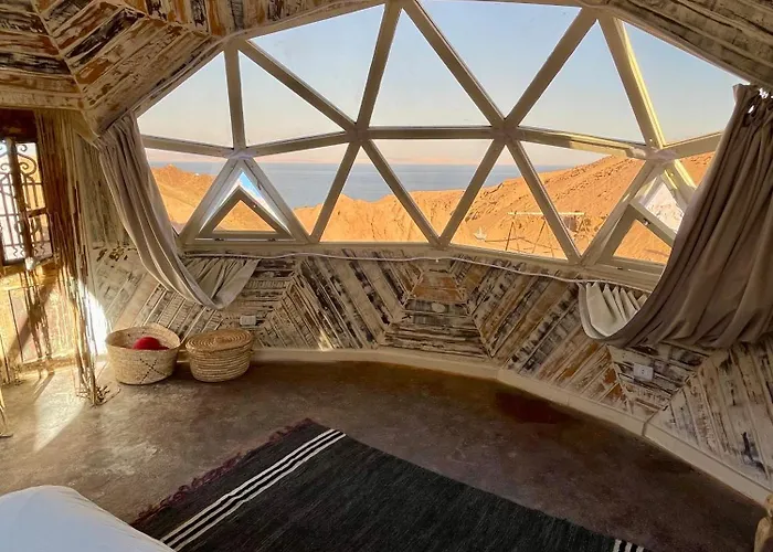 Деревянный коттедж Mannam Desert Dome Дахаб